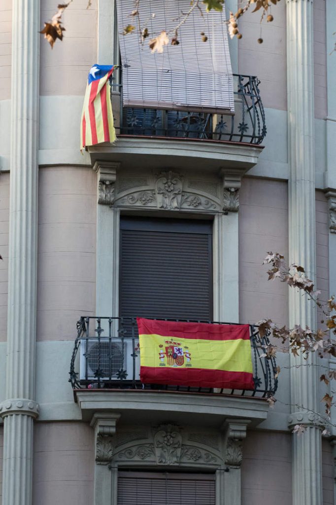 Spanish and Catalan independence flag. Photo by: Evan McCaffrey.