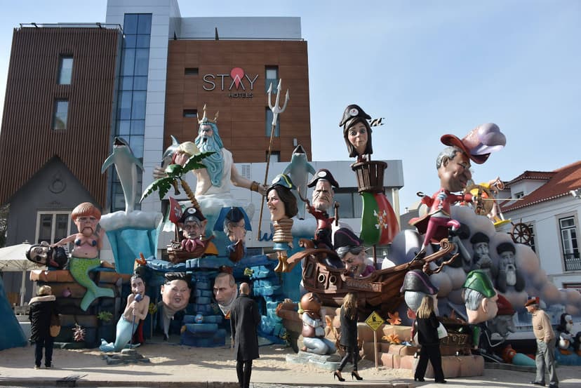 A Portuguese carnival with Angela Merkel, Trump, Putin, and more. Photo by: Torres Vedras City Hall.