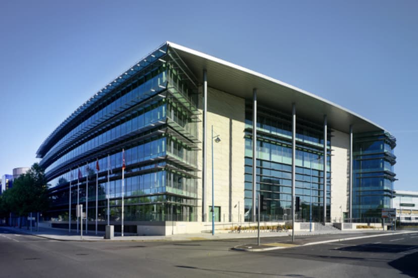 Five Hours Before The NYSE Open, Carnival Is Up By 3%