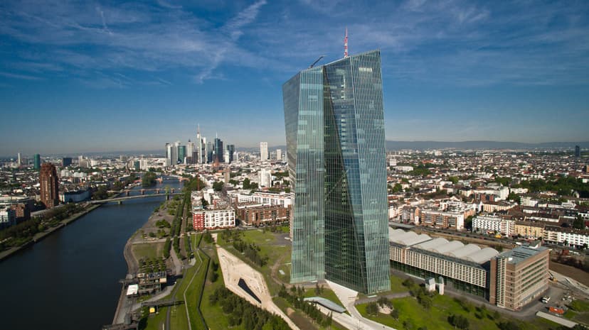 EUR/GBP Forex Bullish Momentum With A 1% Jump In The Last 14 Days