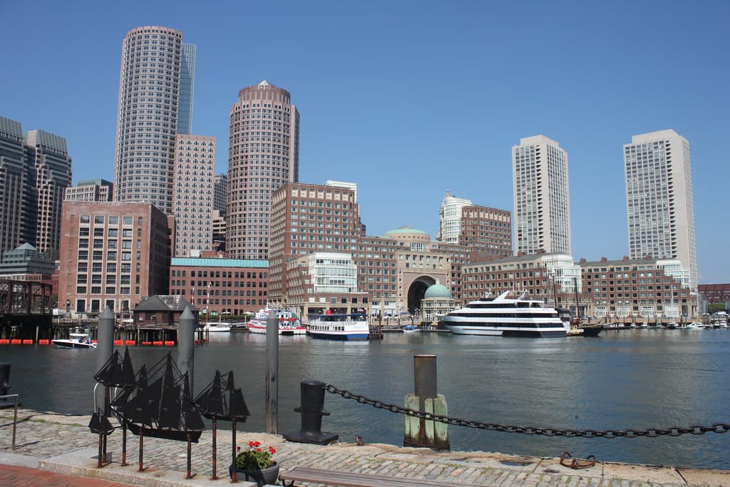 S&amp;P/ASX ALL AUSTRALIAN 200 Went Up By Over 10% In The Last 21 Sessions