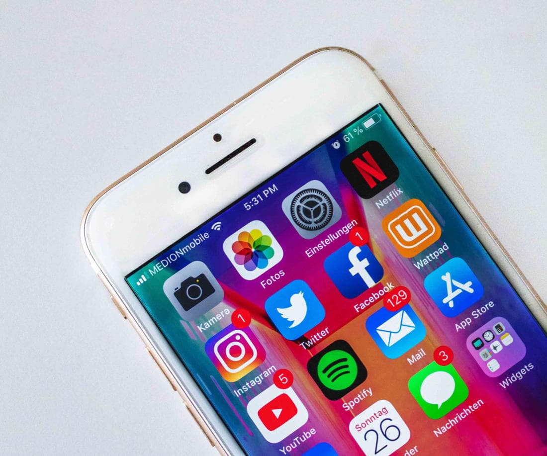 Social media changed the recruiting industry, according to Hung Lee, co-founder of Workshape.io and editor at Recruiting Brainfood. (Photo by Sara Kurfeß on Unsplash)