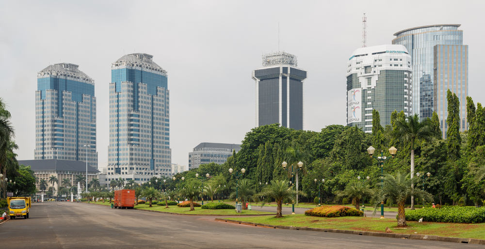 Central Bank of Indonesia (left side). In the middle: Kantor Pusat PT Indosat, the headquarters of the major telcommunications operator. At the right side (frontbuilding): Sapta Pesona Building (Ministry of Tourism and Creative Economy Campus). Image by: CEphoto, Uwe Aranas